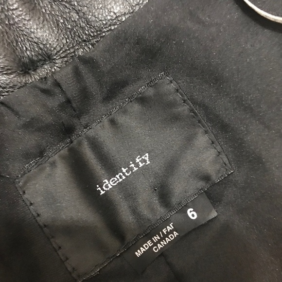 Identify 100% Leather Pants Zippers In The Front - Picture 8 of 8